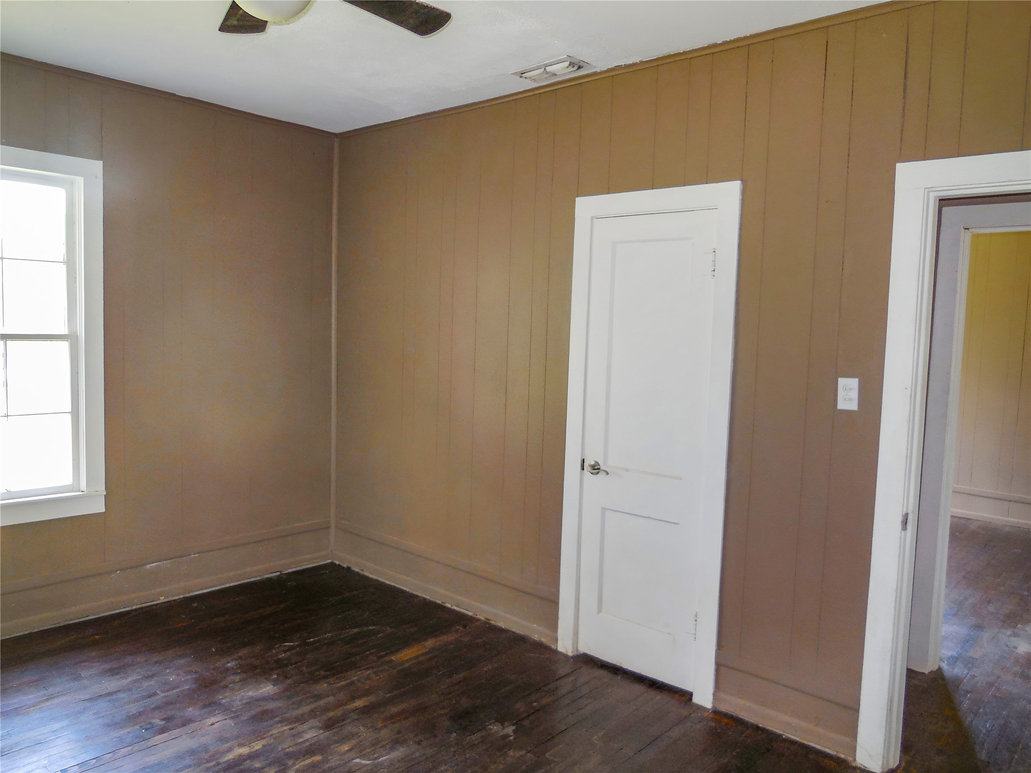 1001 E Lindsey Street Breckenridge TX 76424