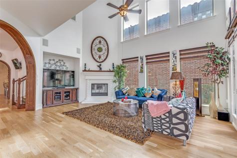 7031 Nueces Drive Irving TX 75039