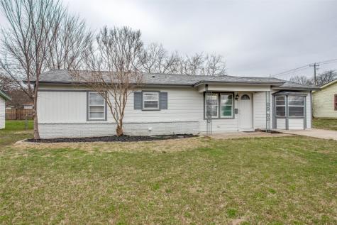 5304 Ira Street N Haltom City TX 76117