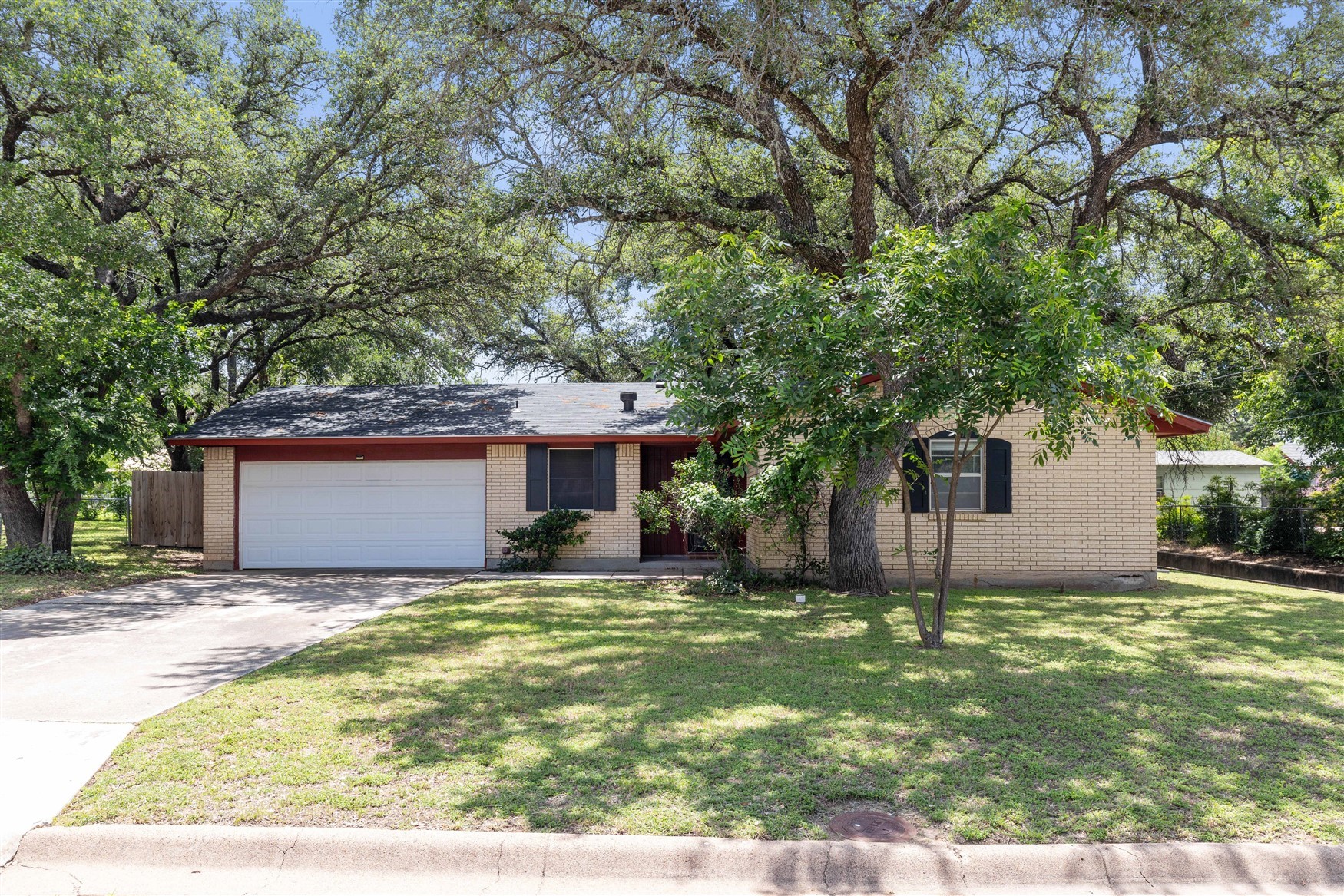 1604 Oakland Terrace Brownwood TX 76801