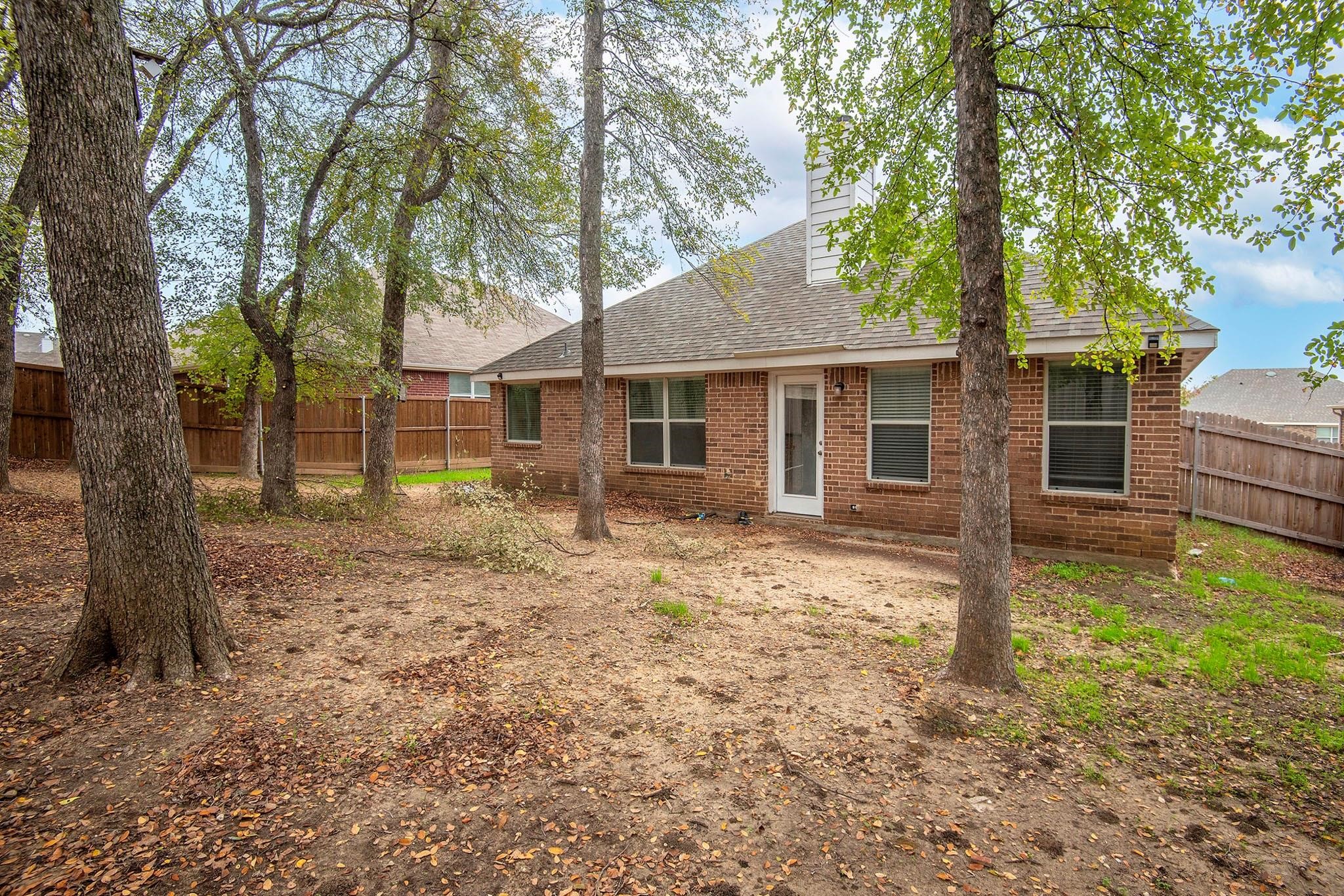 448 Northbrook Avenue Oak Point TX 75068