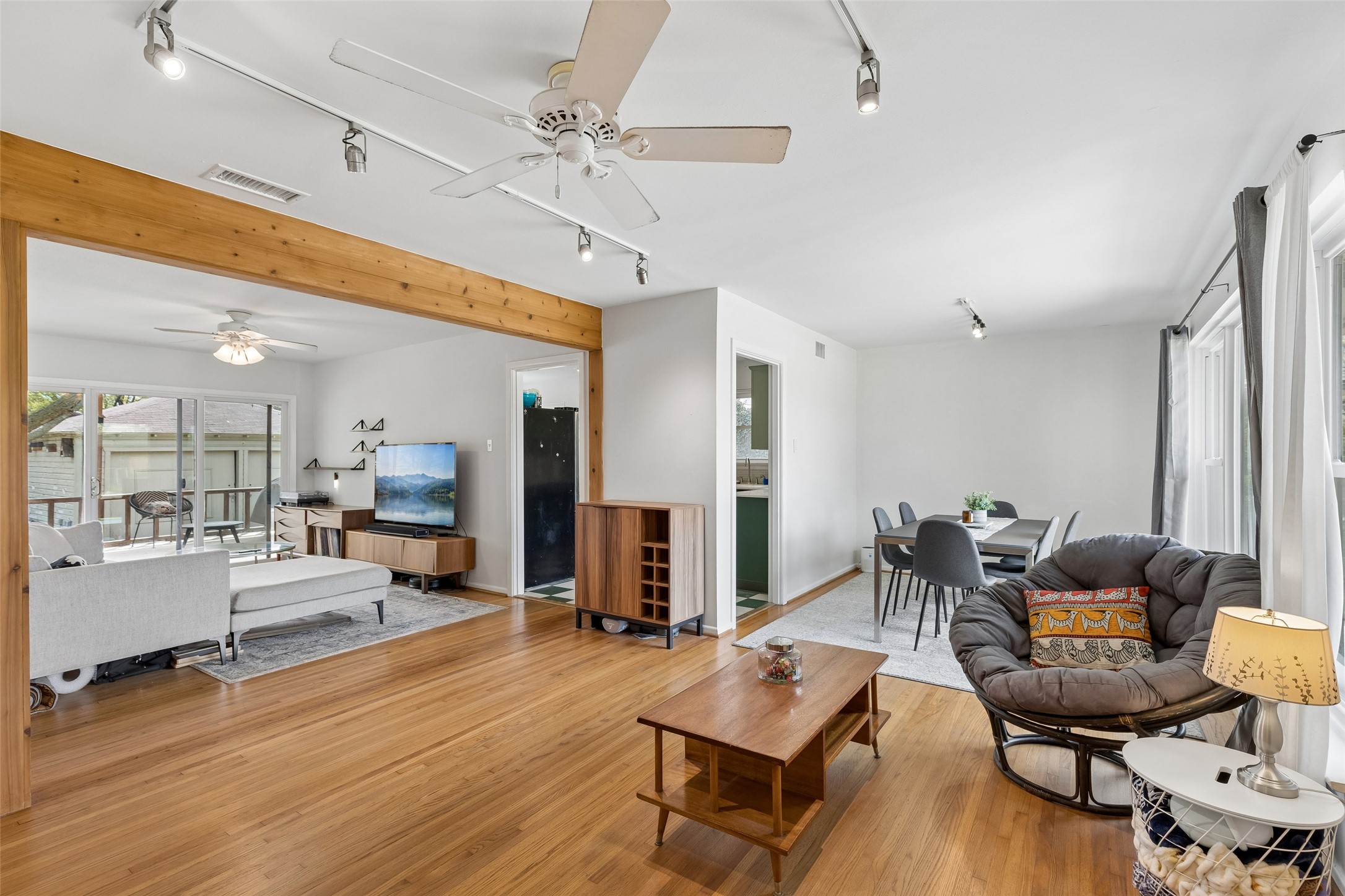 3002 San Medina Avenue Dallas TX 75228