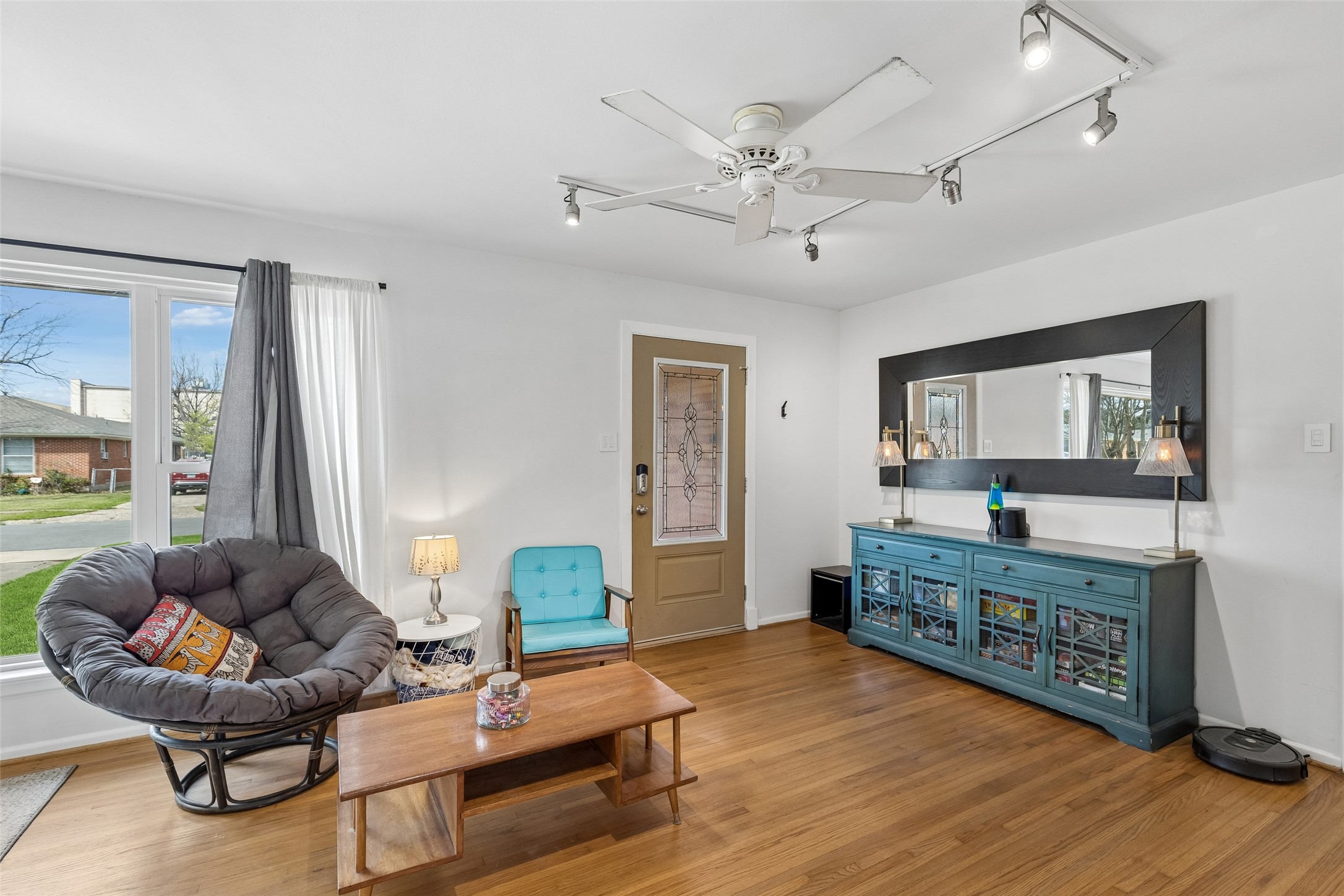 3002 San Medina Avenue Dallas TX 75228