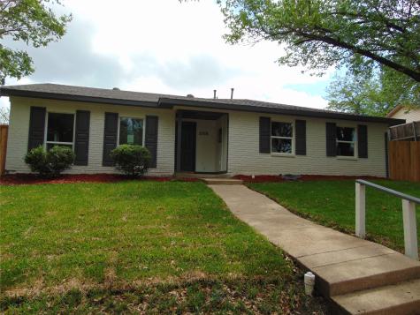 2918 Ashglen Drive Garland TX 75043