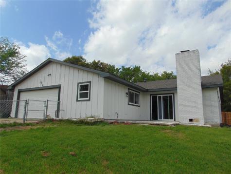 2918 Ashglen Drive Garland TX 75043