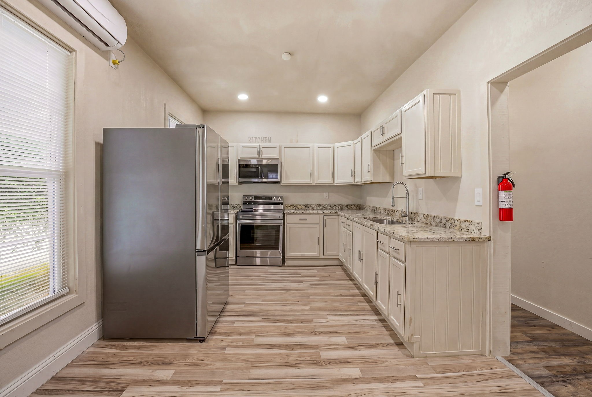 314 N Harding Street Fort Worth TX 76102