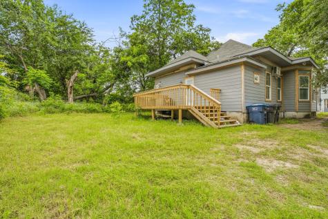 314 N Harding Street Fort Worth TX 76102