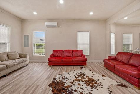 314 N Harding Street Fort Worth TX 76102