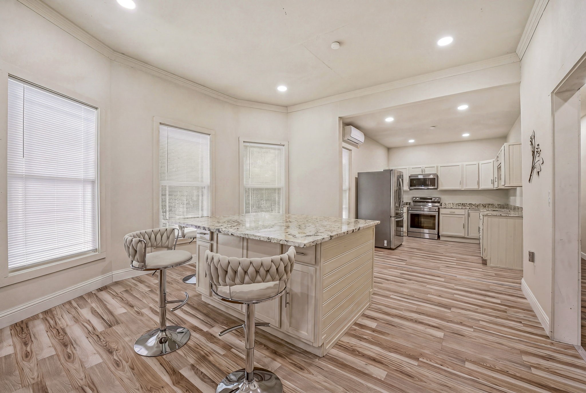 314 N Harding Street Fort Worth TX 76102