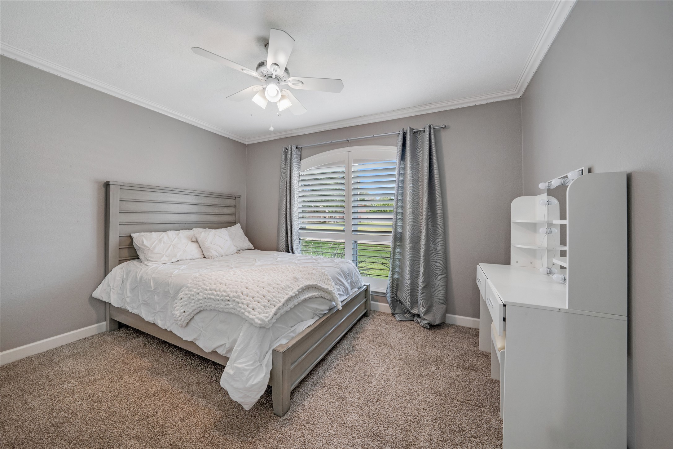 2301 Bennington Drive Arlington TX 76018