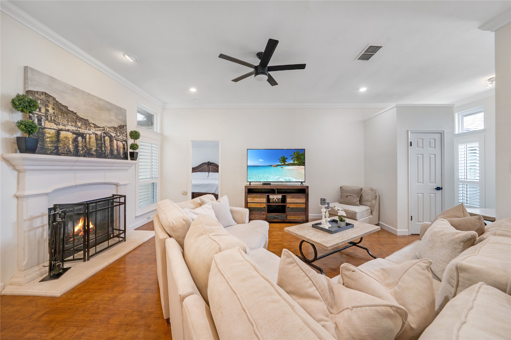 2301 Bennington Drive Arlington TX 76018