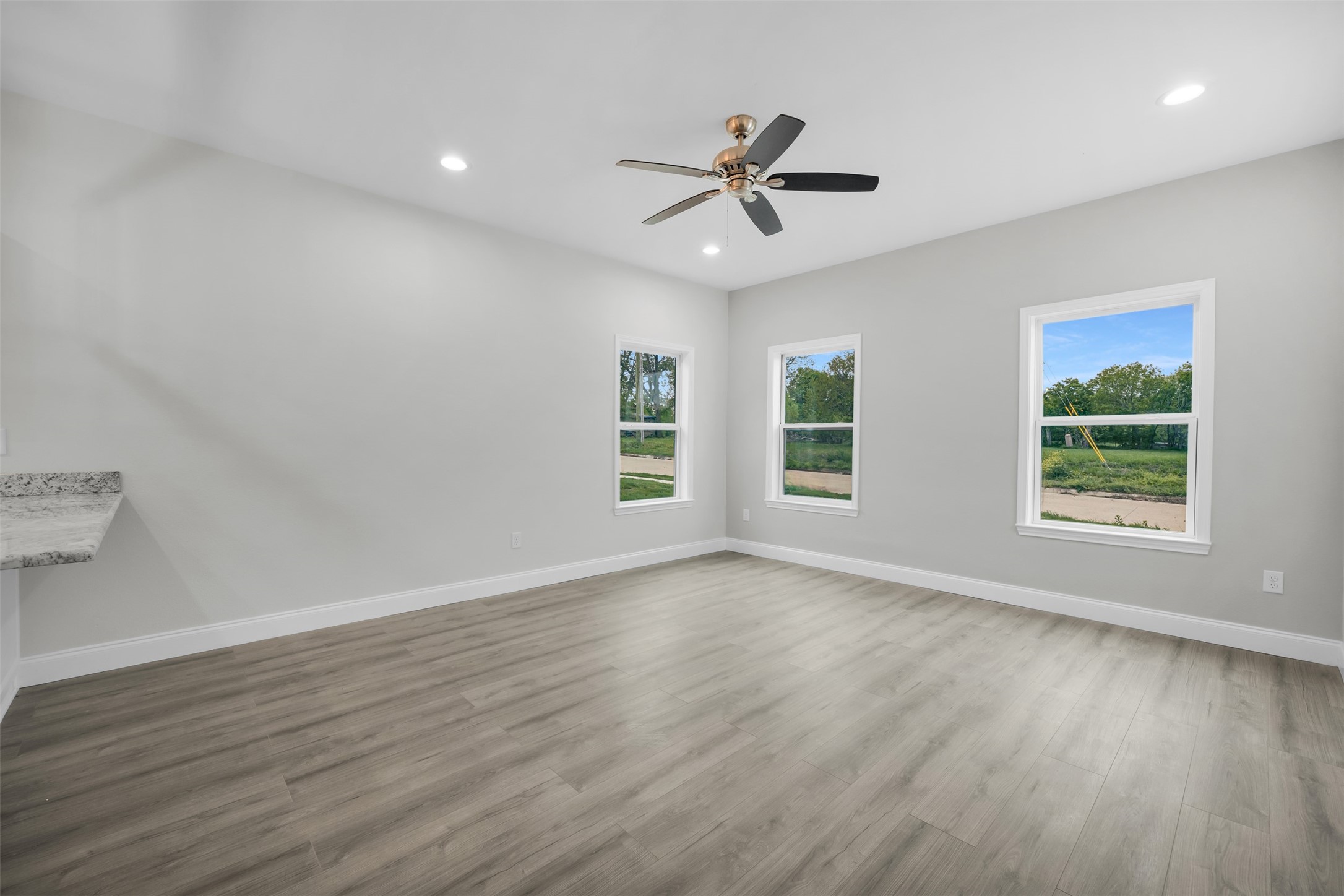 407 N Dallas Street Rice TX 75155