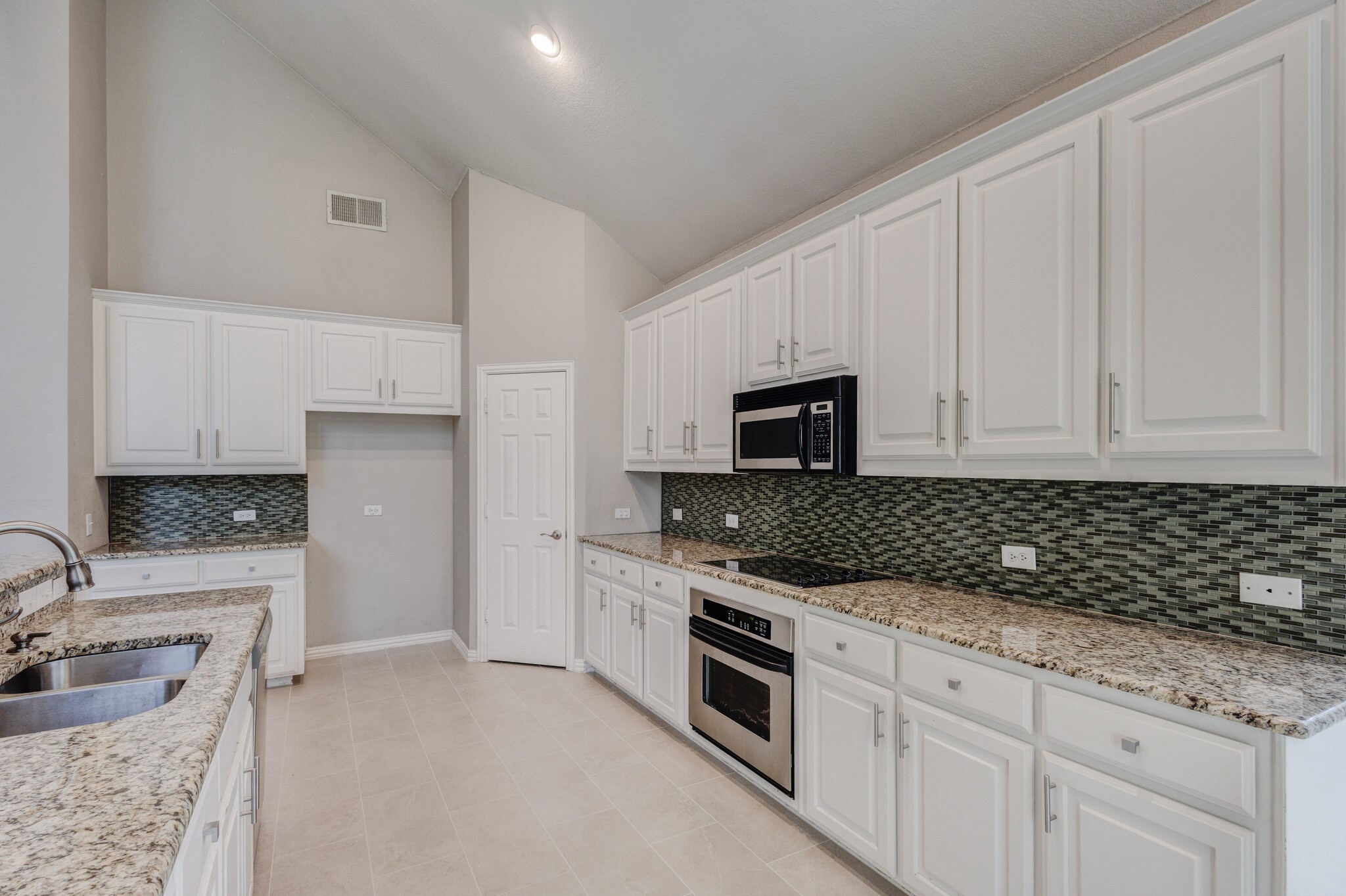 4302 Mulligan Avenue Mansfield TX 76063