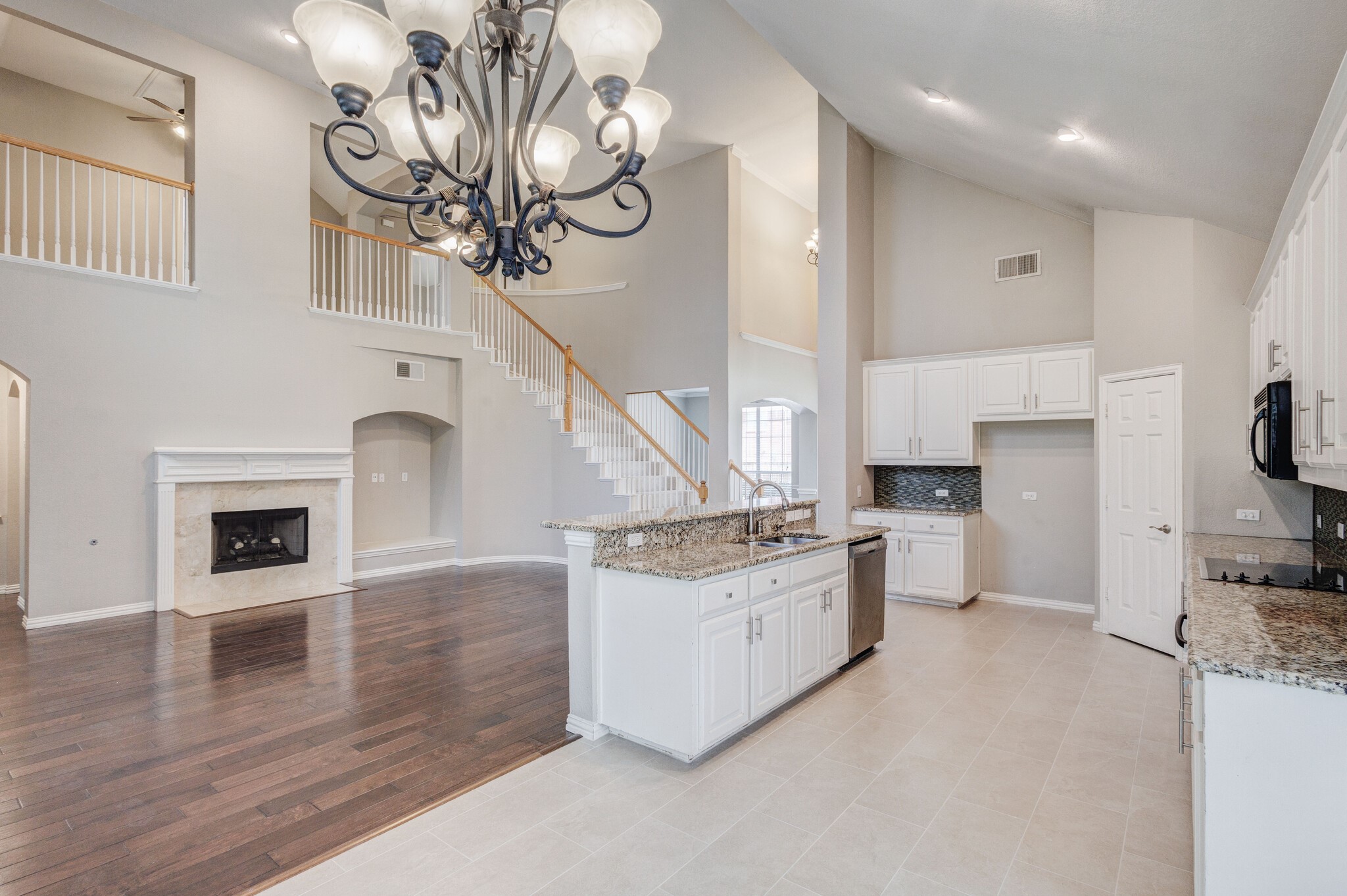 4302 Mulligan Avenue Mansfield TX 76063