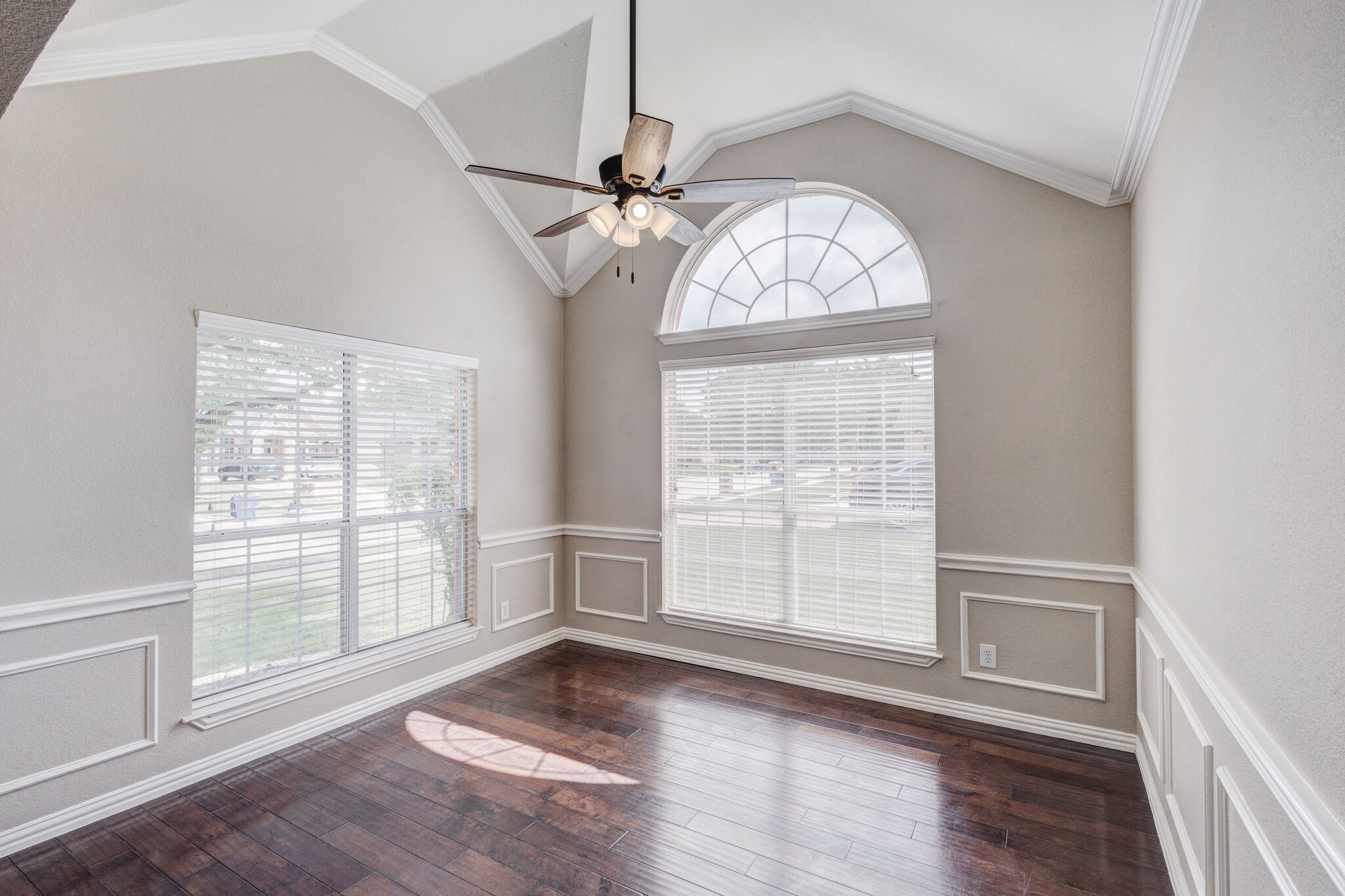 4302 Mulligan Avenue Mansfield TX 76063
