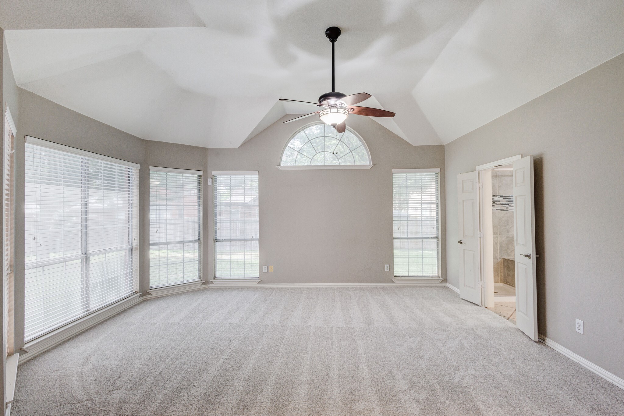 4302 Mulligan Avenue Mansfield TX 76063