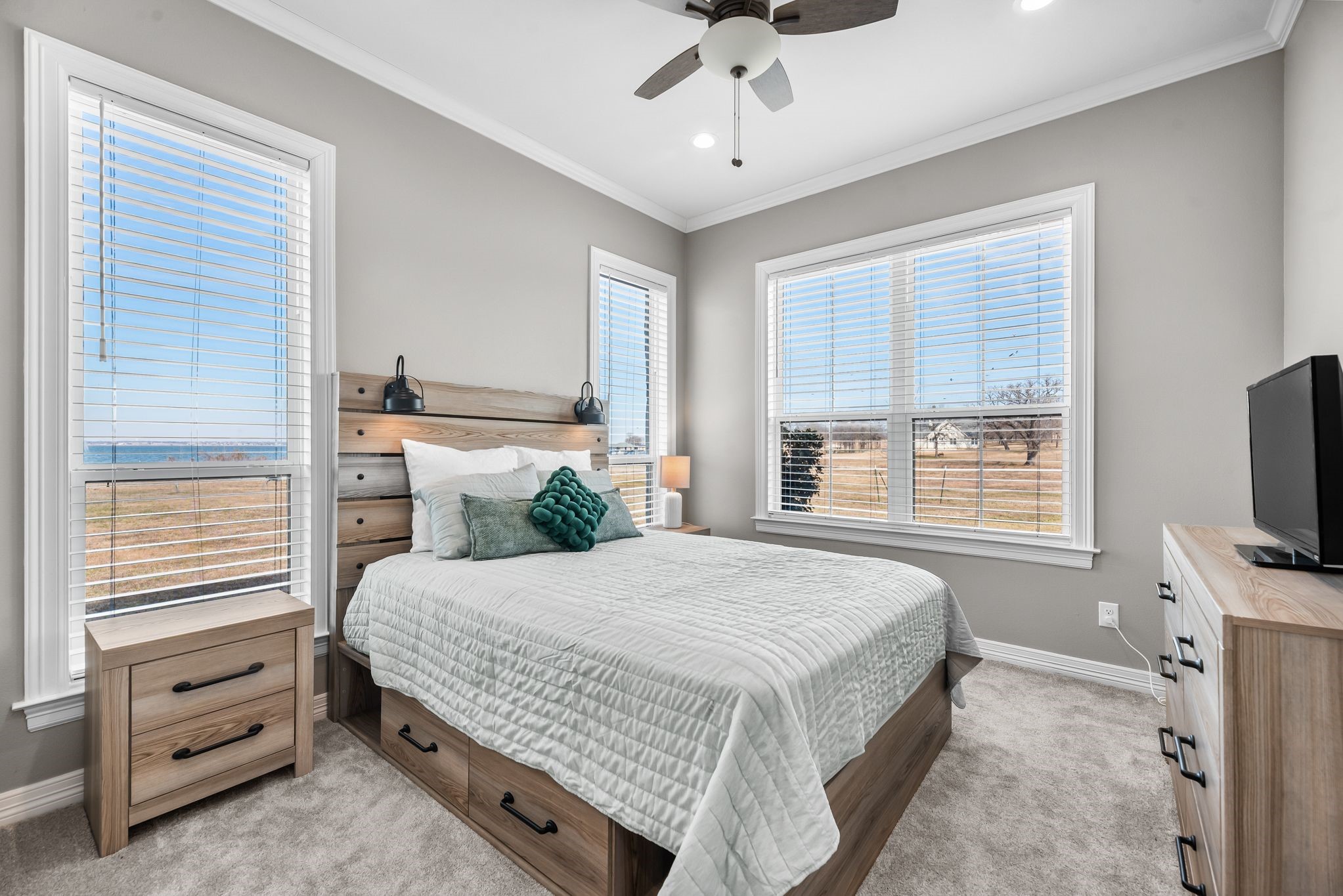 3016 Lake Ridge Drive Streetman TX 75859