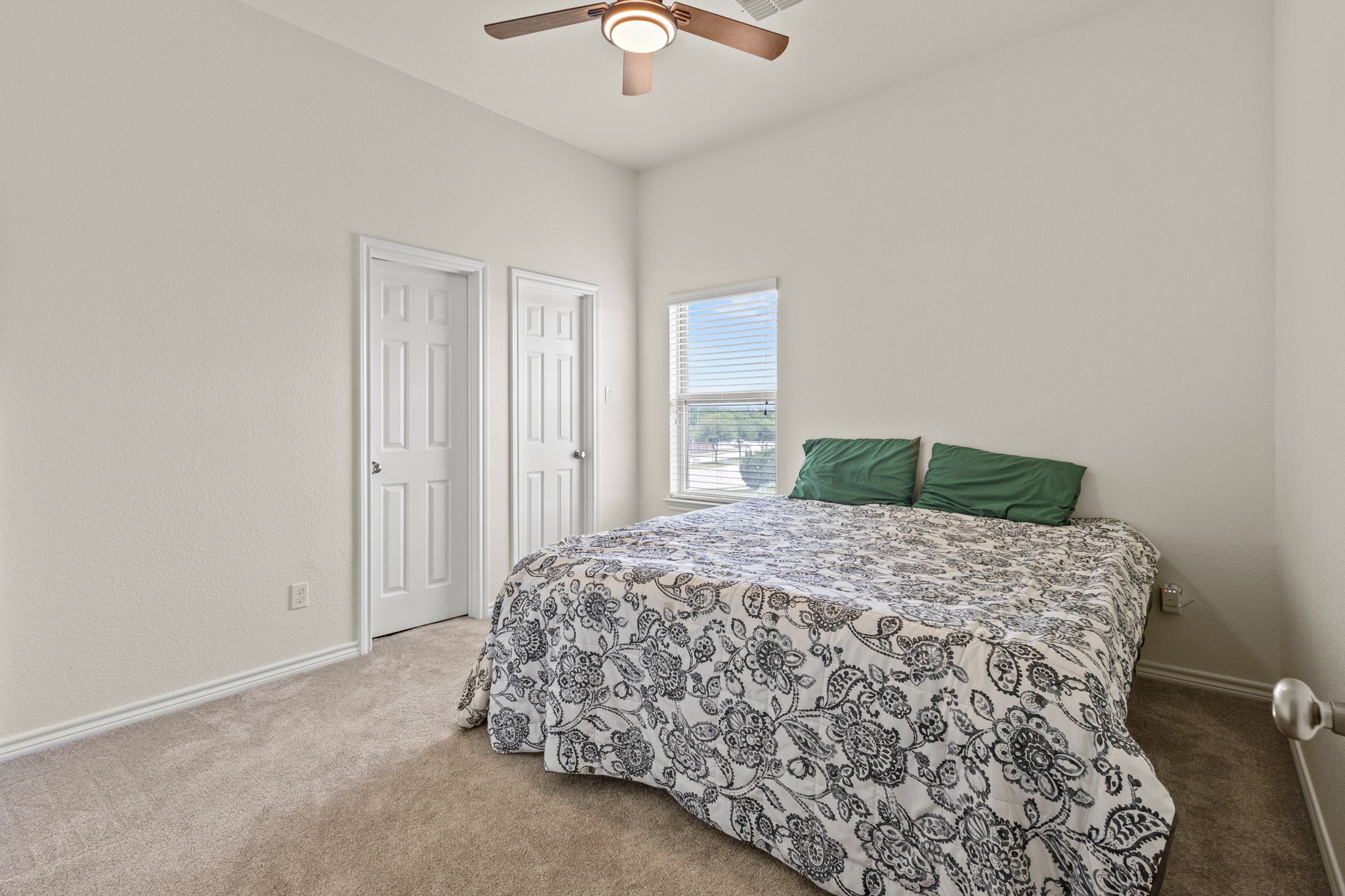 417 Burberry Grand Prairie TX 75052