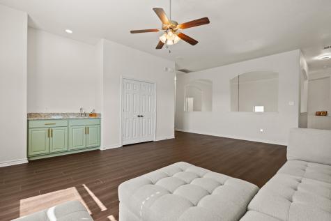 417 Burberry Grand Prairie TX 75052