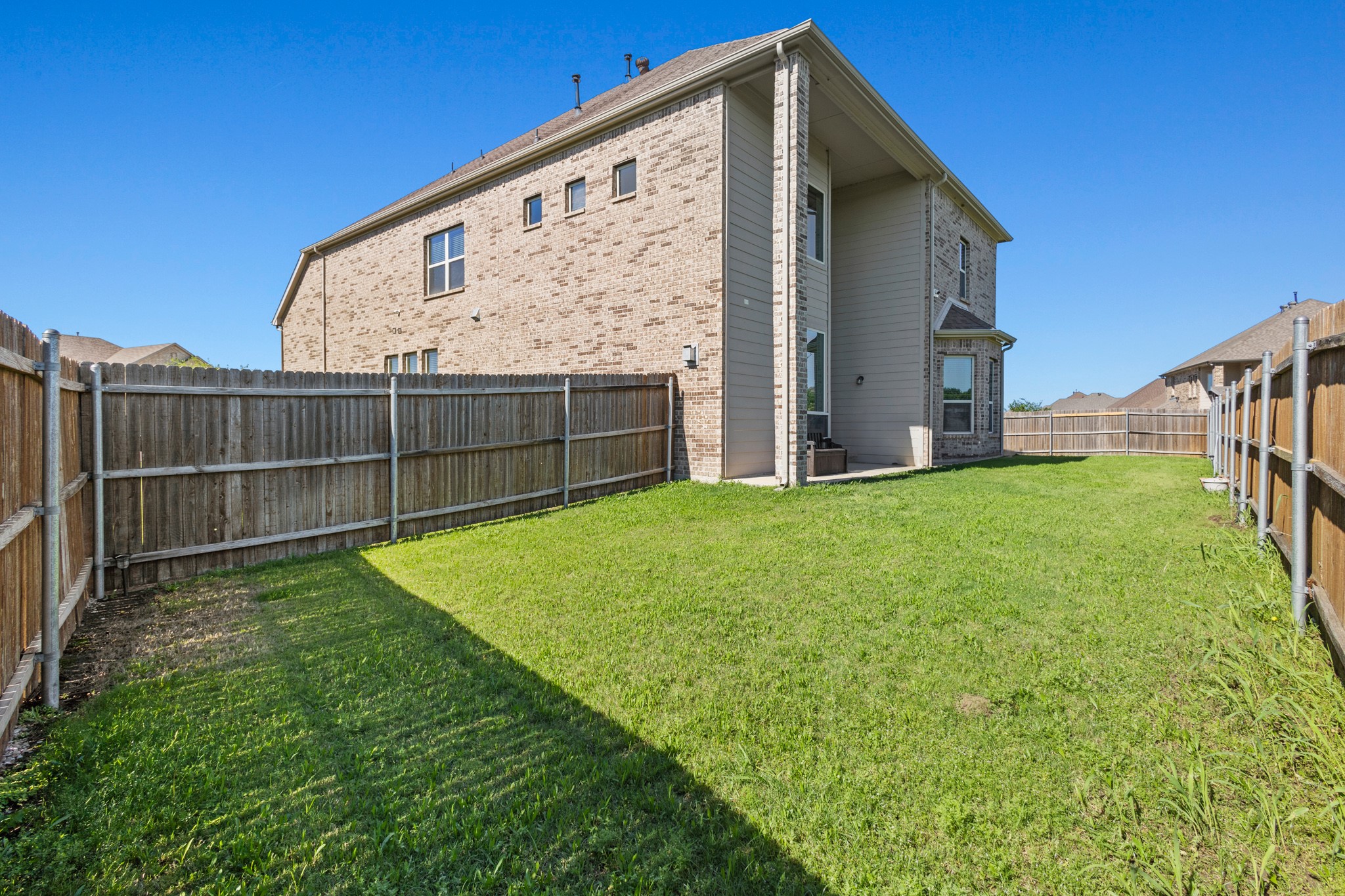 417 Burberry Grand Prairie TX 75052