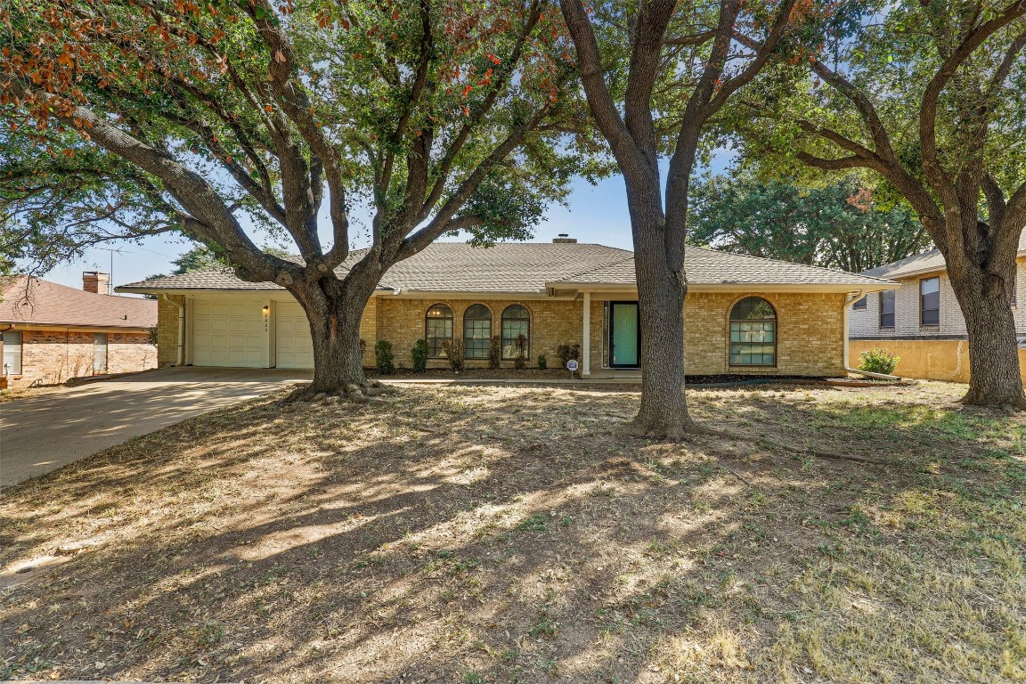 6805 Lancelot Court Fort Worth TX 76133