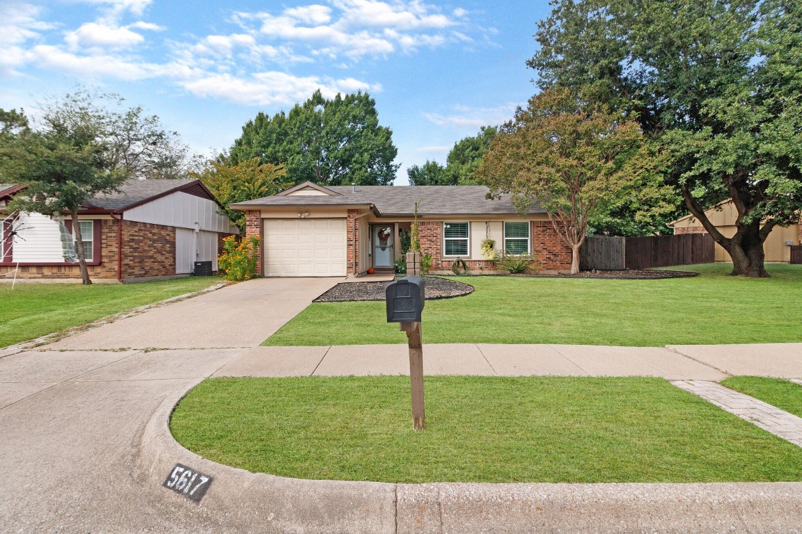 5617 Whitley Road Haltom City TX 76148