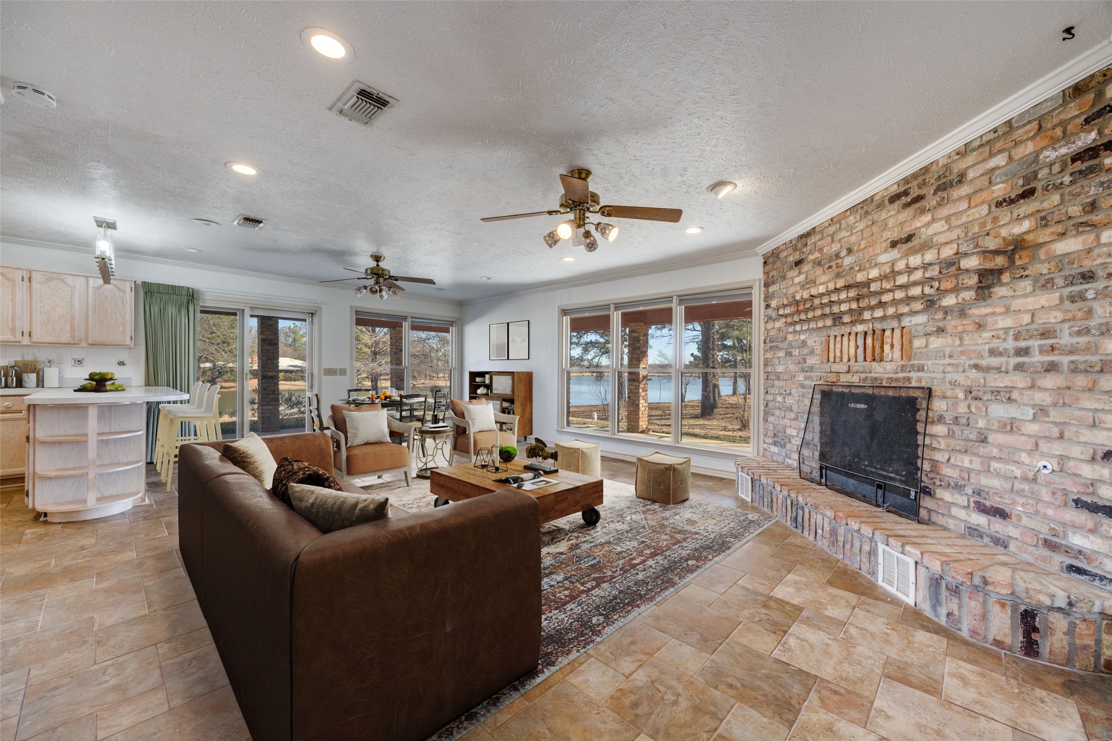 2101 County Road 2716 Honey Grove TX 75446