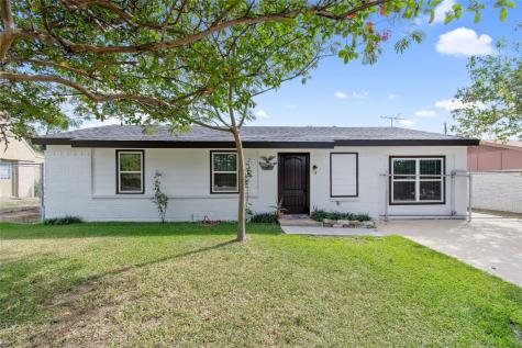 13004 Horseshoe Trail Balch Springs TX 75180