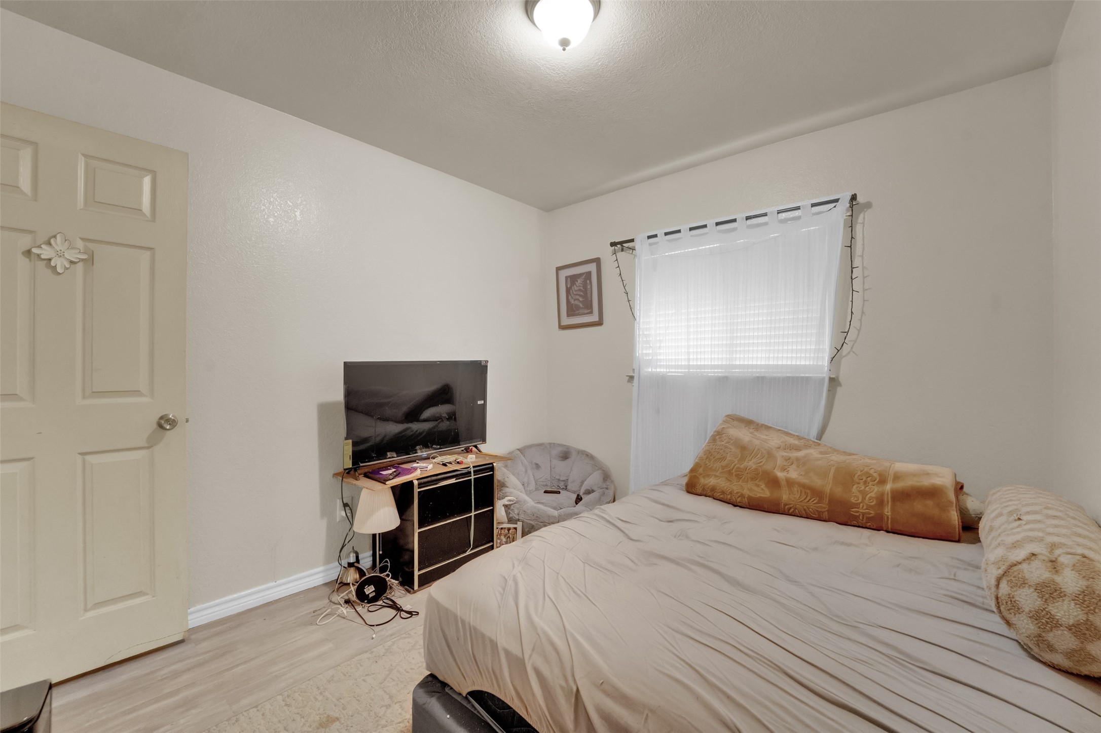 342 Meadowhill Drive Garland TX 75043