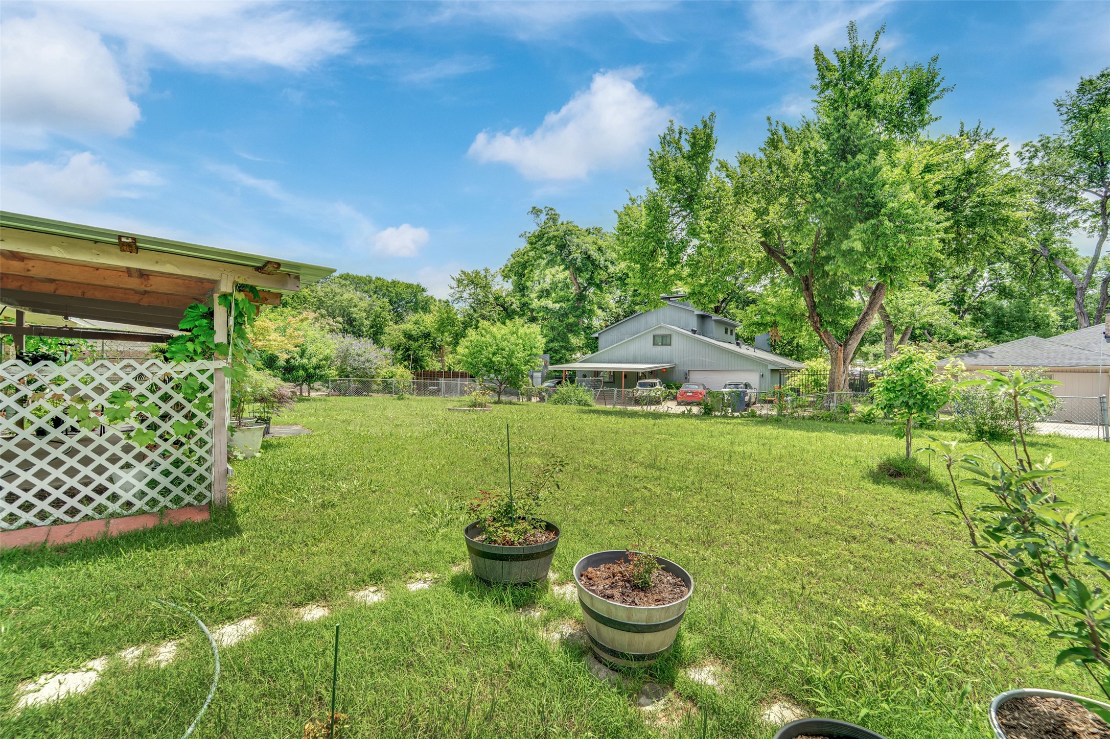 342 Meadowhill Drive Garland TX 75043
