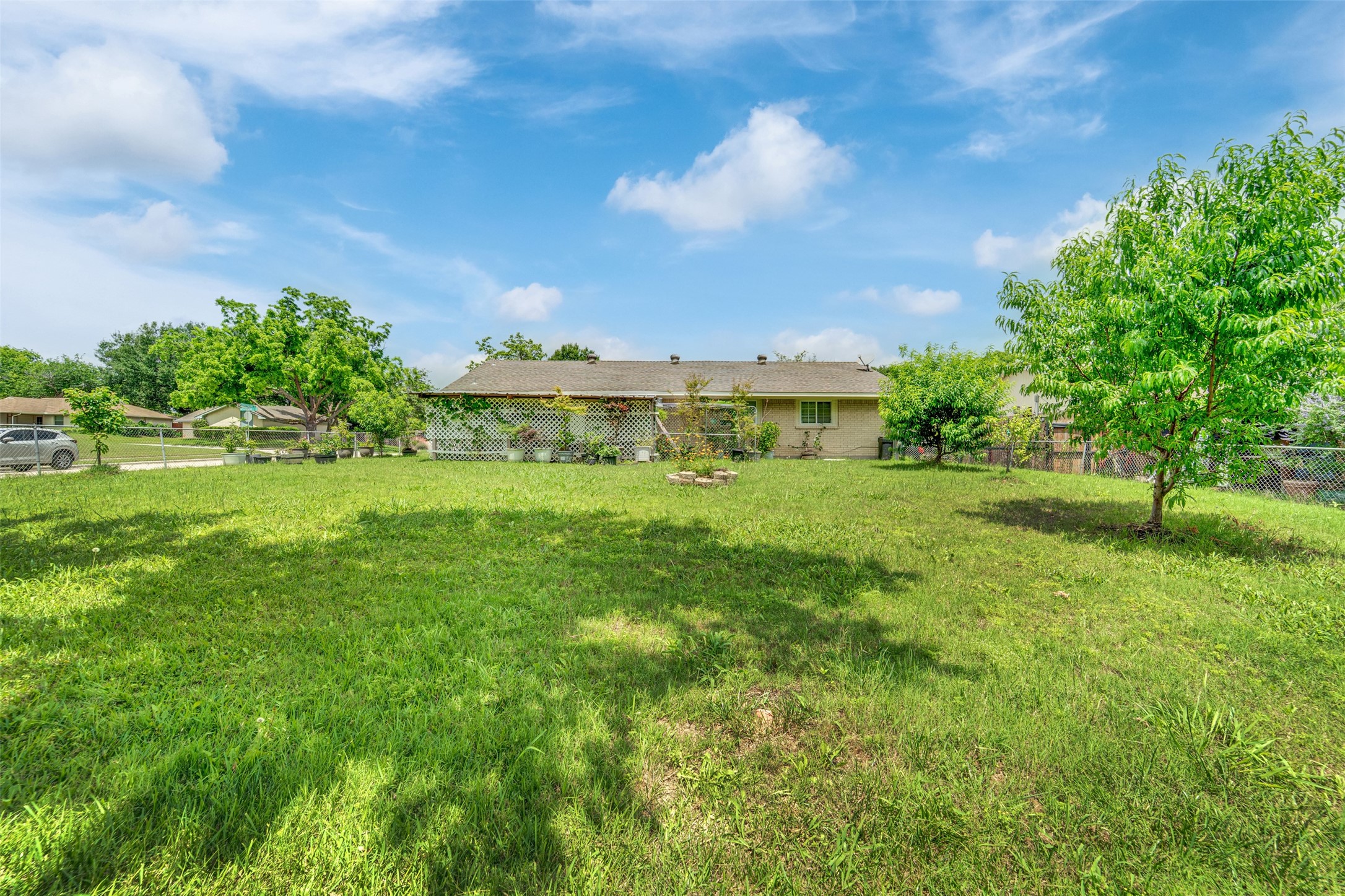 342 Meadowhill Drive Garland TX 75043