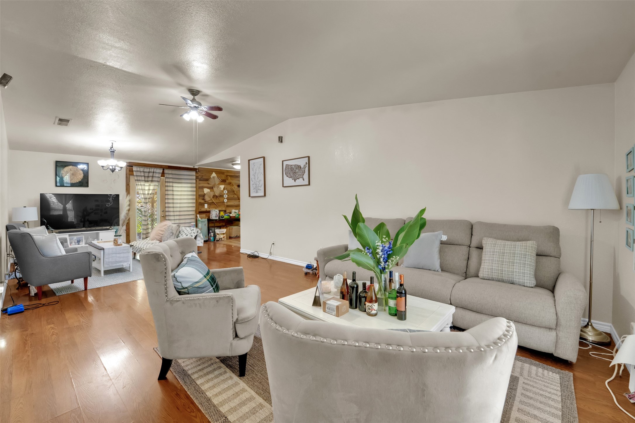 342 Meadowhill Drive Garland TX 75043