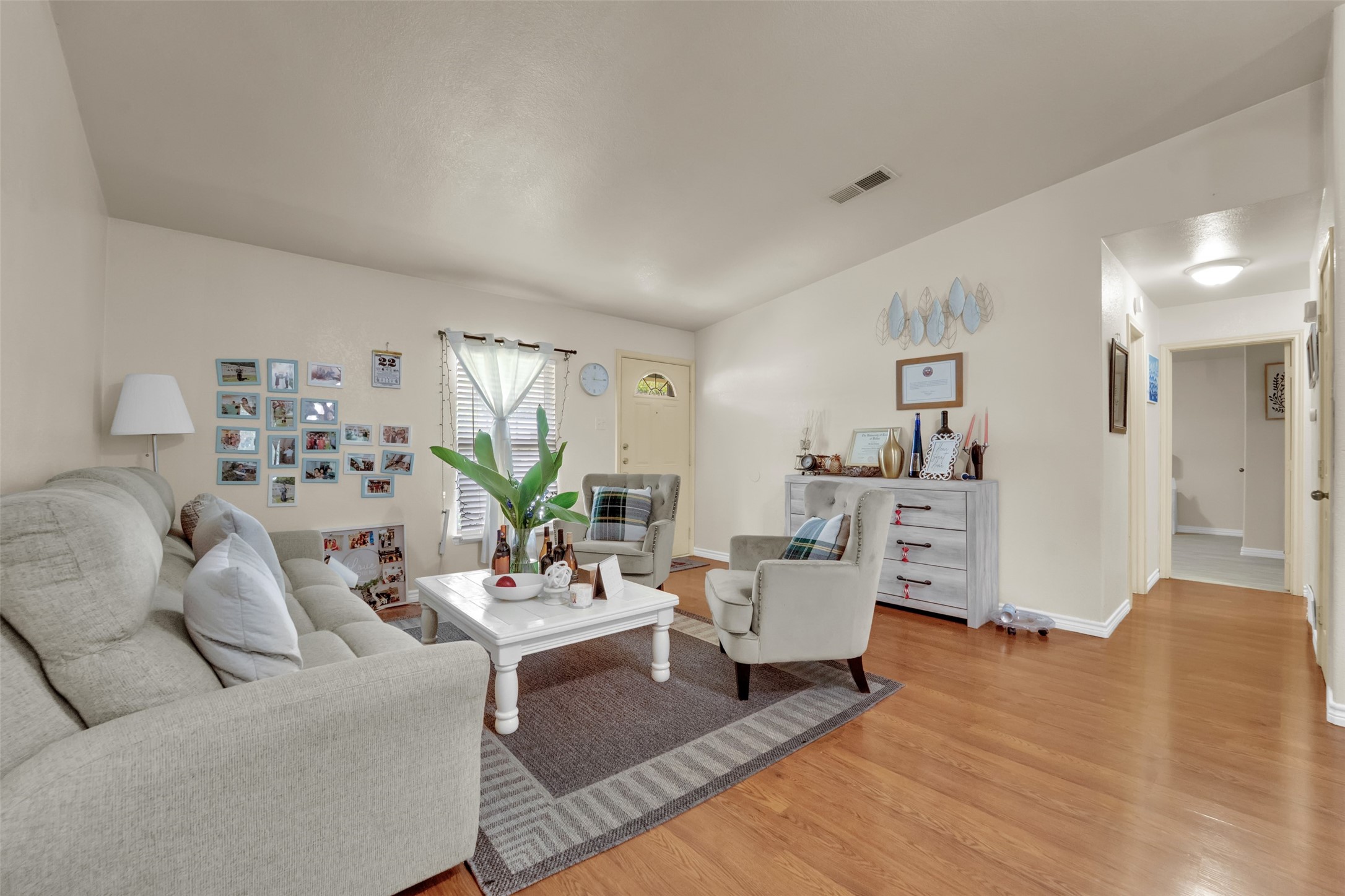 342 Meadowhill Drive Garland TX 75043