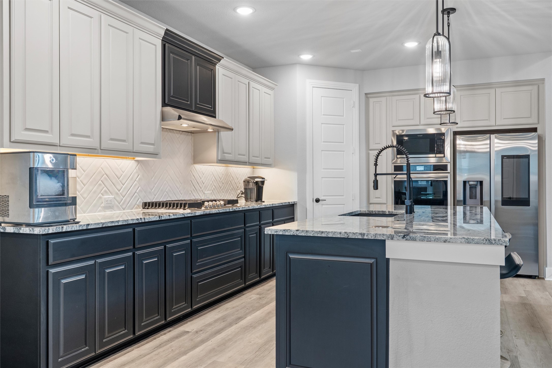 1004 Goldenrod Drive Crowley TX 76036
