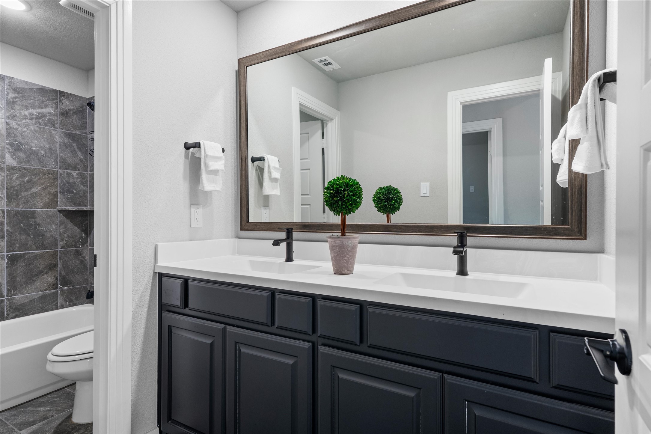1004 Goldenrod Drive Crowley TX 76036