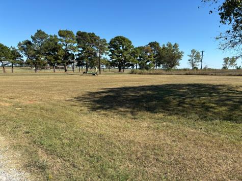 7067 N State Highway 78 Bonham TX 75418