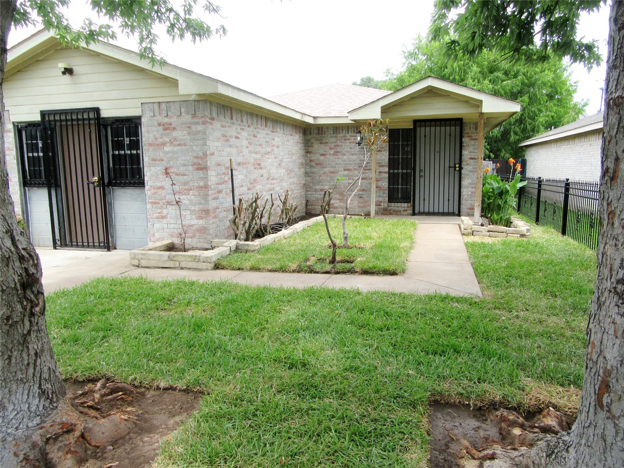 10415 Blackjack Oaks Drive Dallas TX 75227