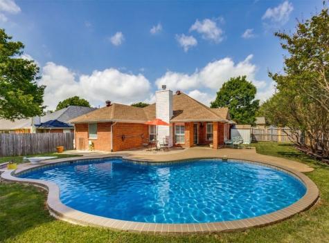 808 Canyon Valley Drive Mckinney TX 75071
