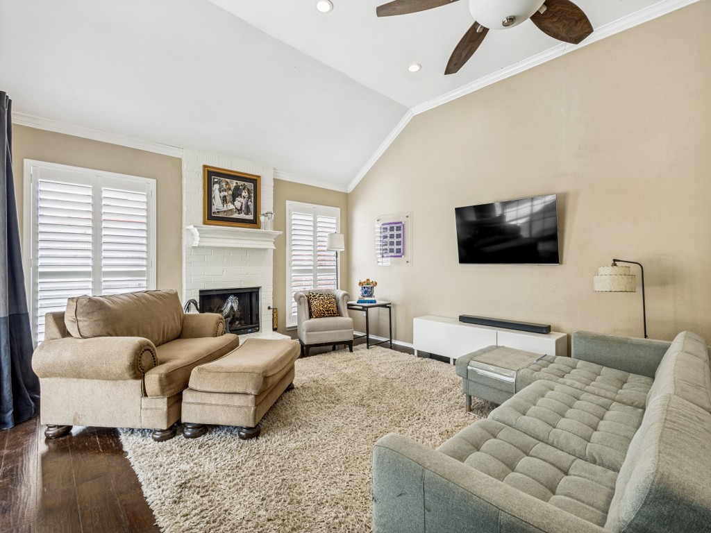 808 Canyon Valley Drive Mckinney TX 75071
