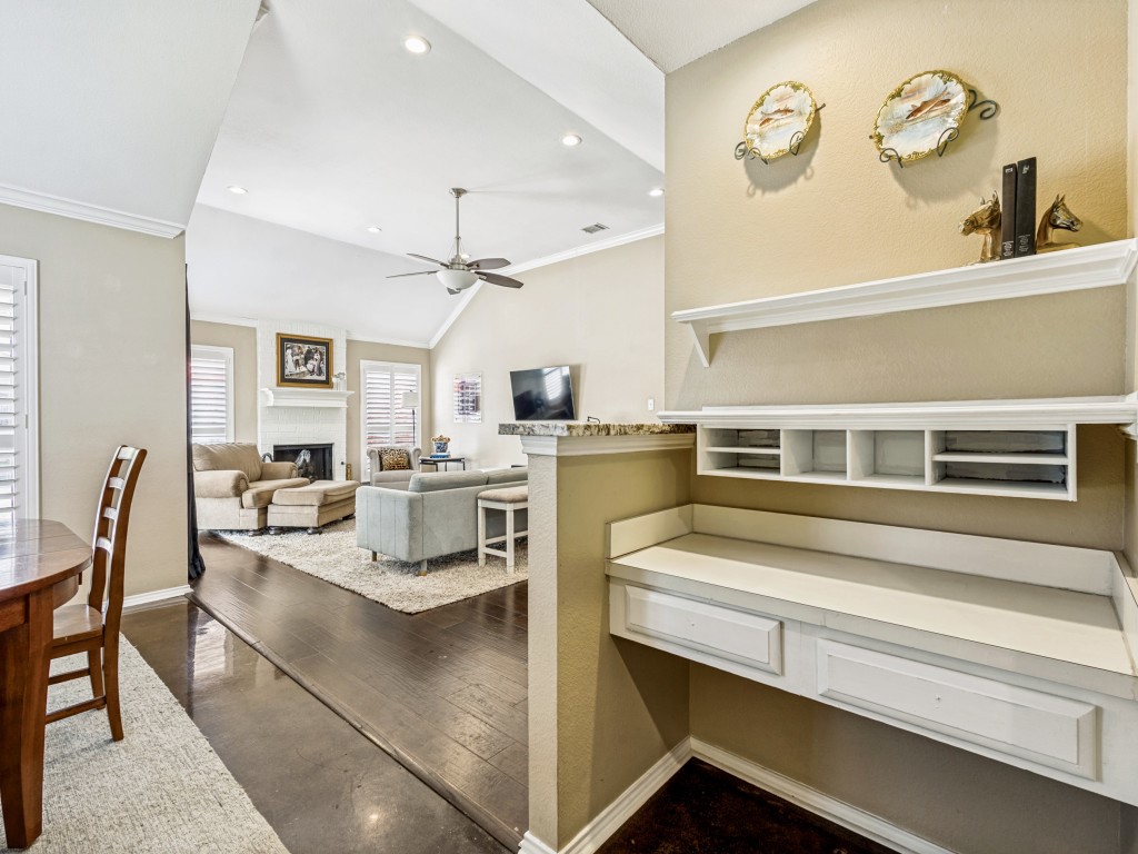 808 Canyon Valley Drive Mckinney TX 75071