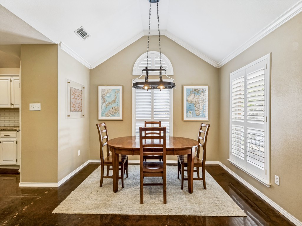 808 Canyon Valley Drive Mckinney TX 75071