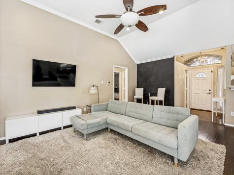 808 Canyon Valley Drive Mckinney TX 75071