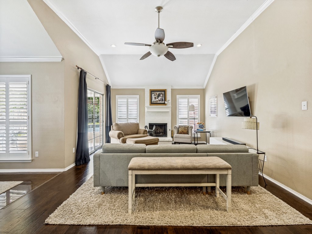 808 Canyon Valley Drive Mckinney TX 75071