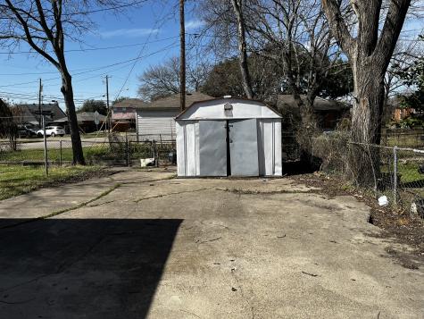 8907 Rustown Drive Dallas TX 75228