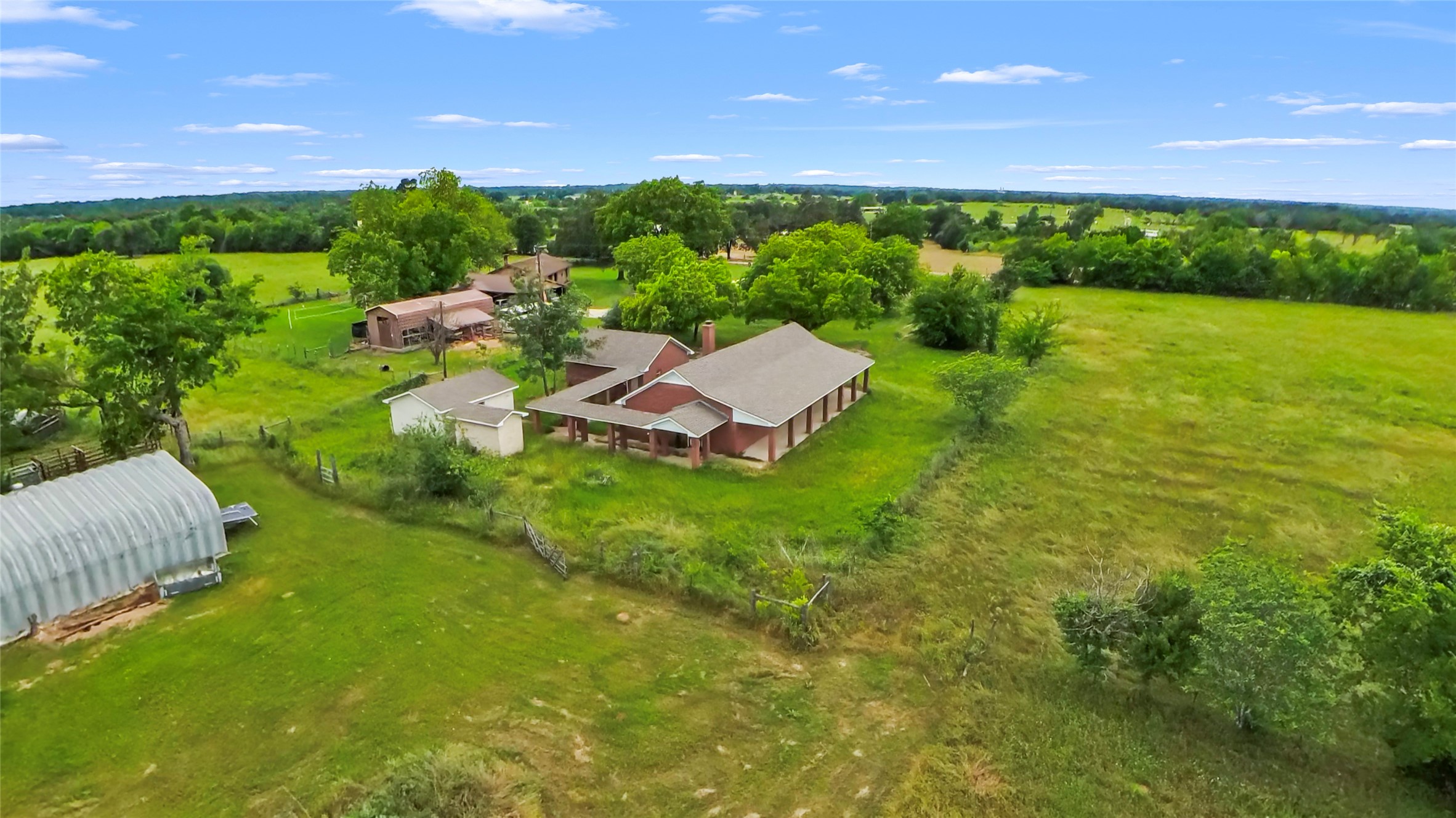 512 Fcr 701 Fairfield TX 75840