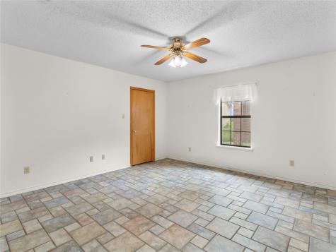512 Fcr 701 Fairfield TX 75840