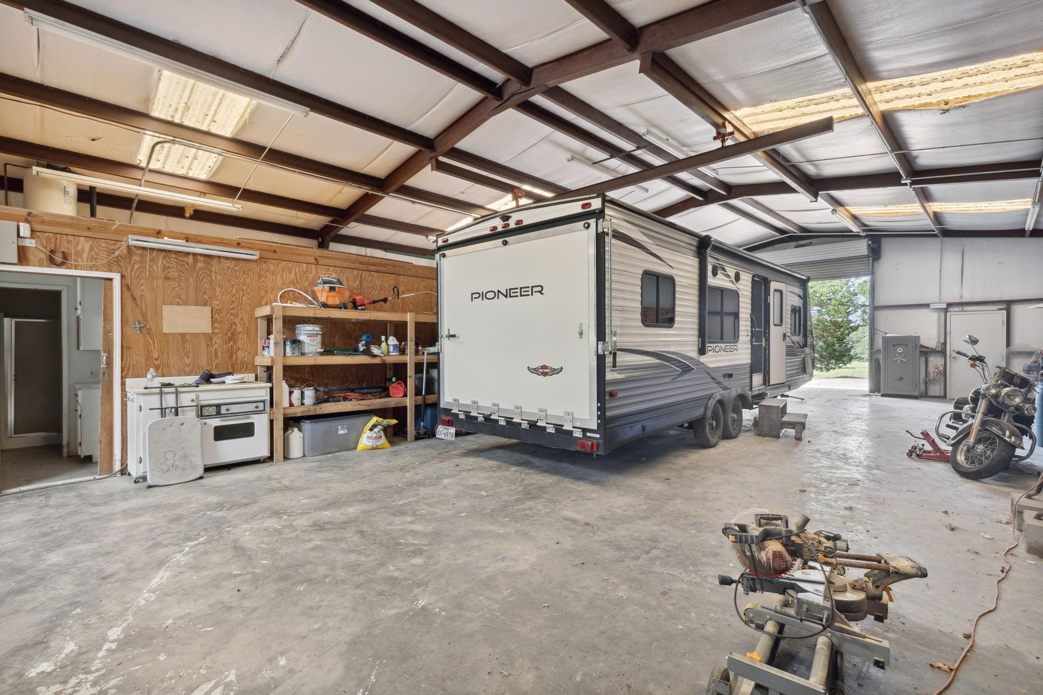16043 County Road 339 Terrell TX 75161