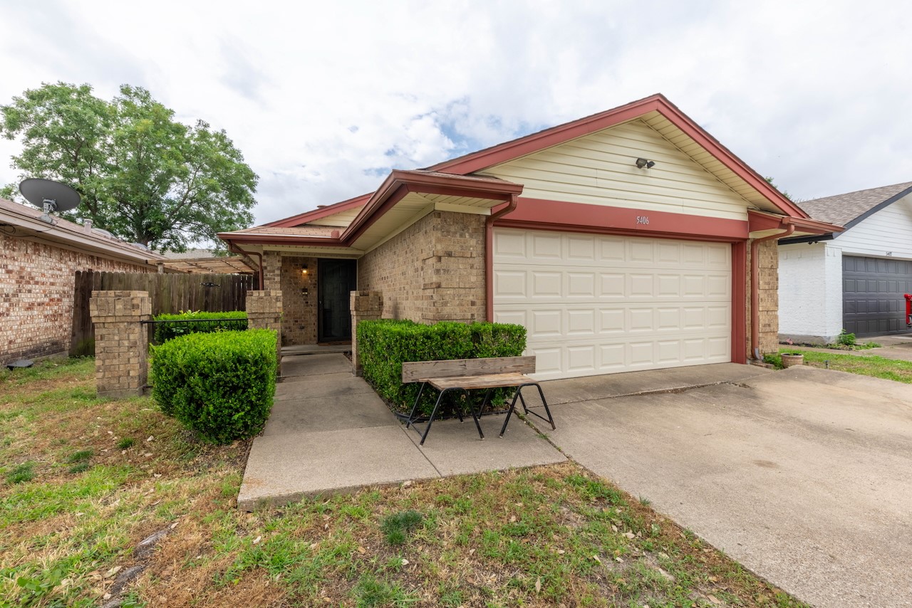 5406 Knollridge Drive Garland TX 75043
