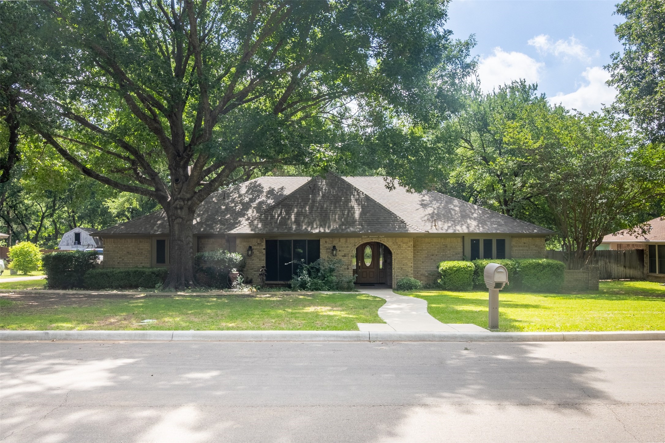 12008 Saddlehorn Lane Mansfield TX 76063