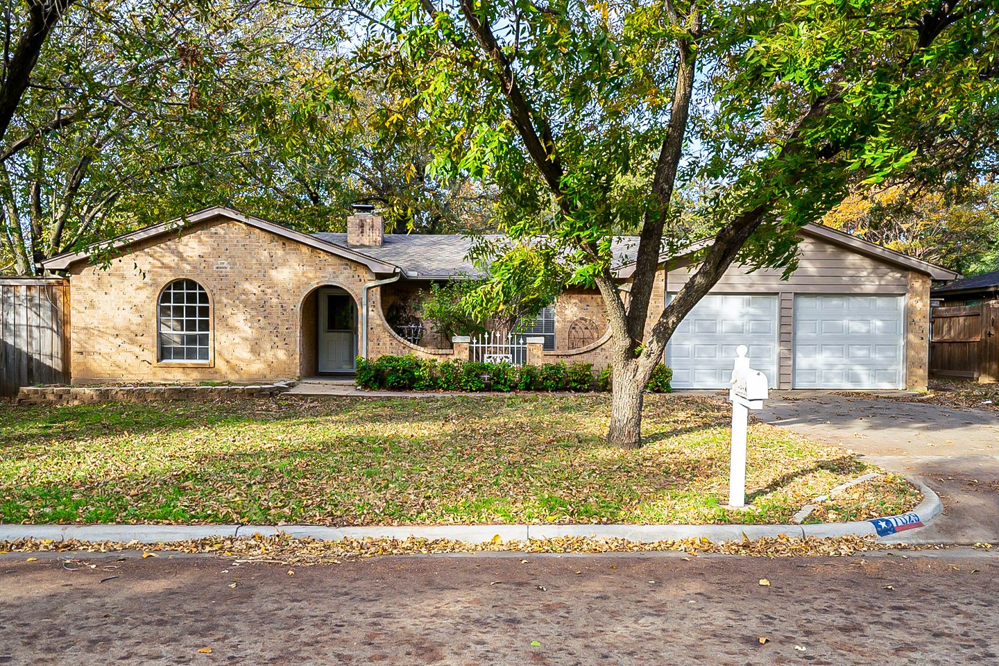 7029 Briardale Drive North Richland Hills TX 76182